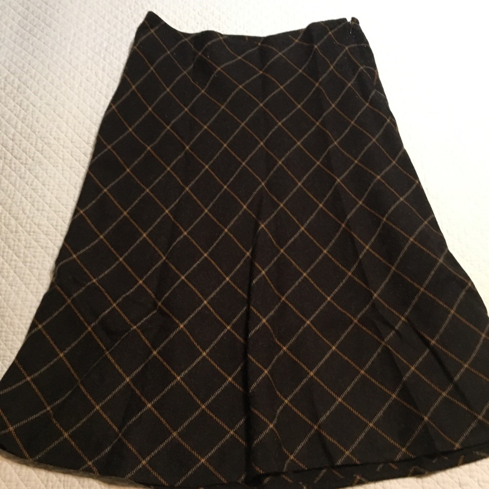 Women’s Lands End skirt